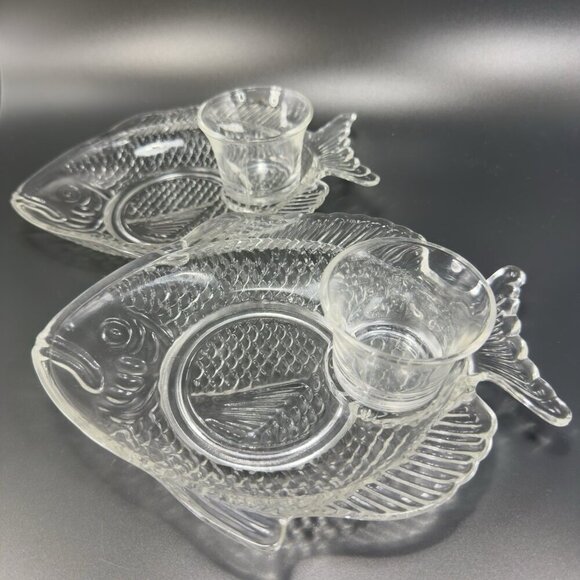 Clear Fish Plate Dish And Cup Teacup Saucer Set Votive Candle Holder 4 Pieces - Picture 1 of 15